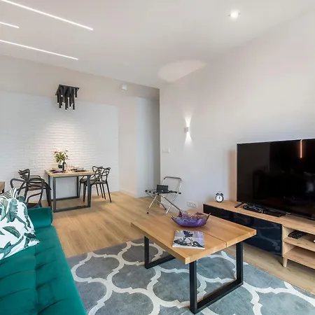 P&o Serviced Group Komputerowa Apartment