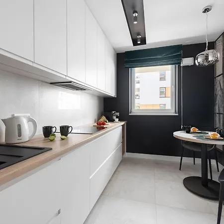 P&o Serviced Group Komputerowa * Warsaw