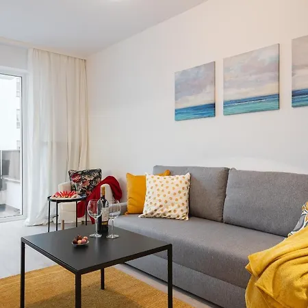 P&o Serviced Group Komputerowa *